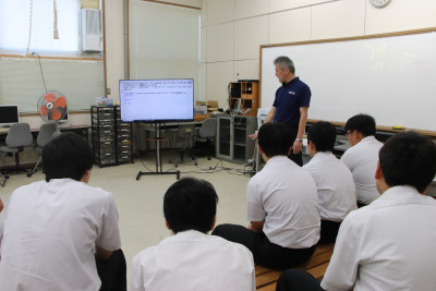情報工学科