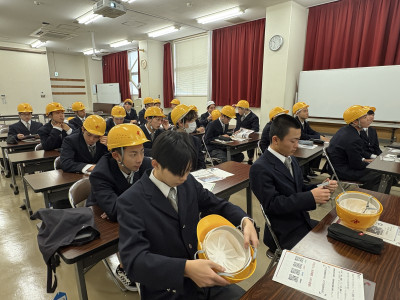 3_①　阪急電鉄株式会社 正雀工場（電気科）