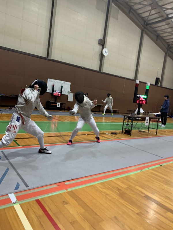 森田 対 田中