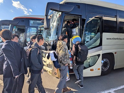 PXL_20251205_050417452.MP