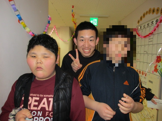 卒業生の３人