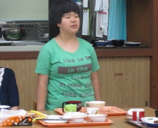 誕生会の挨拶の様子