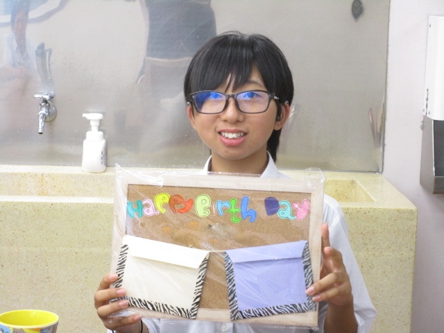 誕生舎生の様子