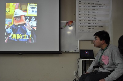 思い出発表する生徒①