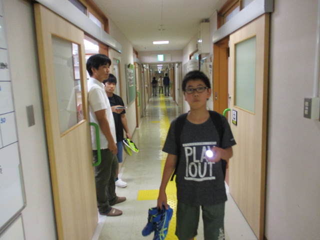 避難準備をしている様子