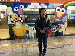 ユニバーサルシティ駅に到着です