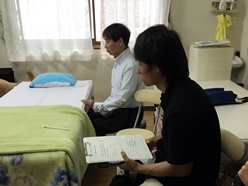 自分から積極的に質問をしています