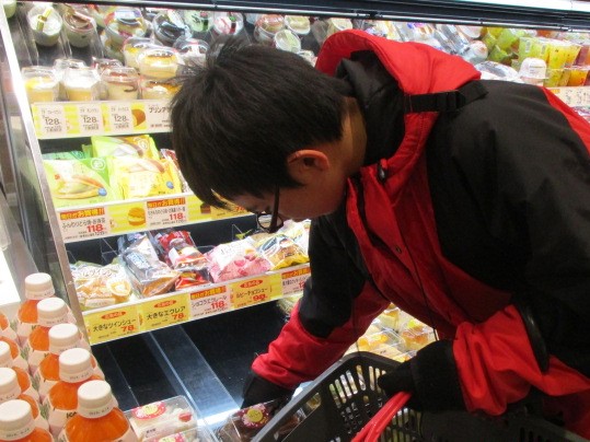 買い物の様子