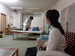質問をしています