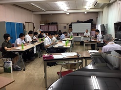 理療科分科会の様子です