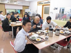 食堂の様子１