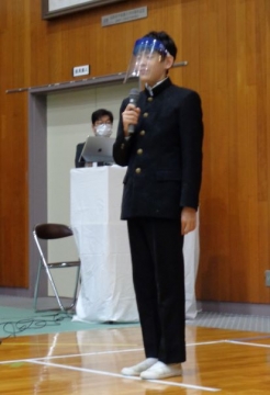 生徒の発表の様子
