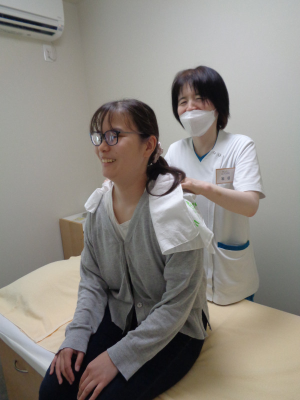 施術体験の様子