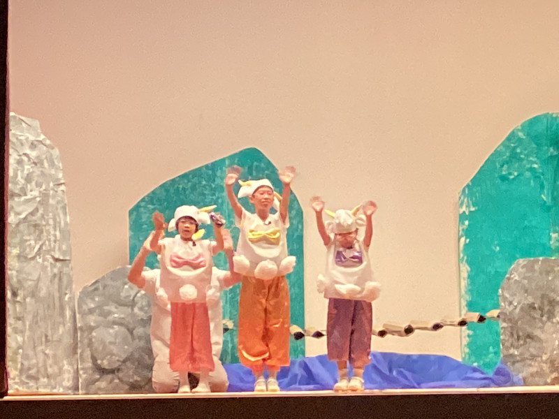 小中学部「３びきのやぎのがらがらどん～とりもうバージョン～」