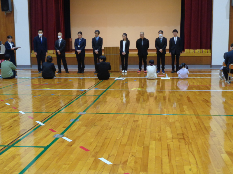 離退任式