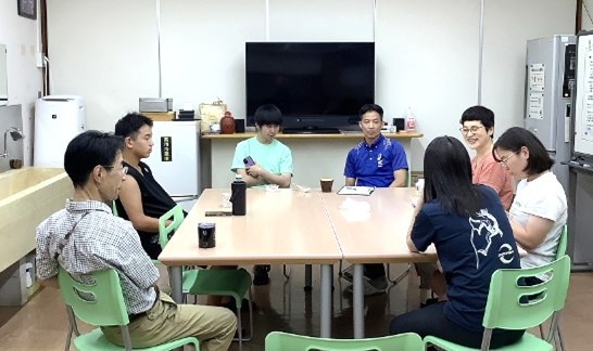 茶話会の様子