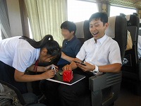 汽車の中で