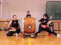 石見銀山天領太鼓のみなさんによる演奏