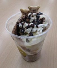 チョコレートパフェ完成