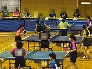 東部地区中学校秋季体育大会卓球協議の様子1