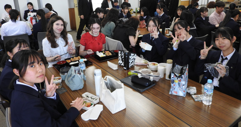昼食１