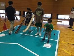 ボッチャ