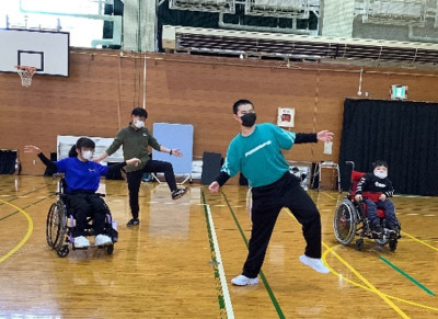 だ1