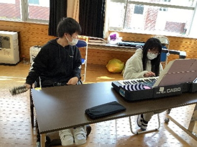 ち2