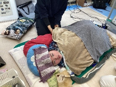 ち3