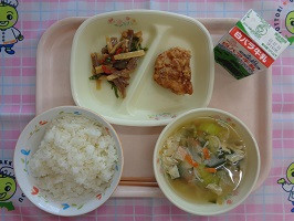 ６月２３日