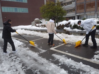 お客様駐車場平野野上清水２