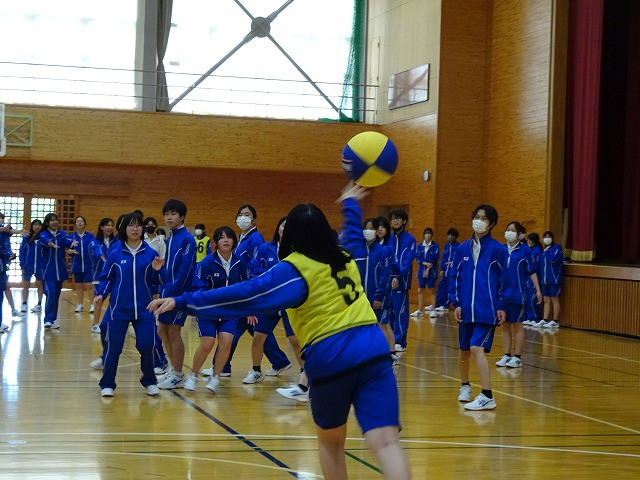 ④