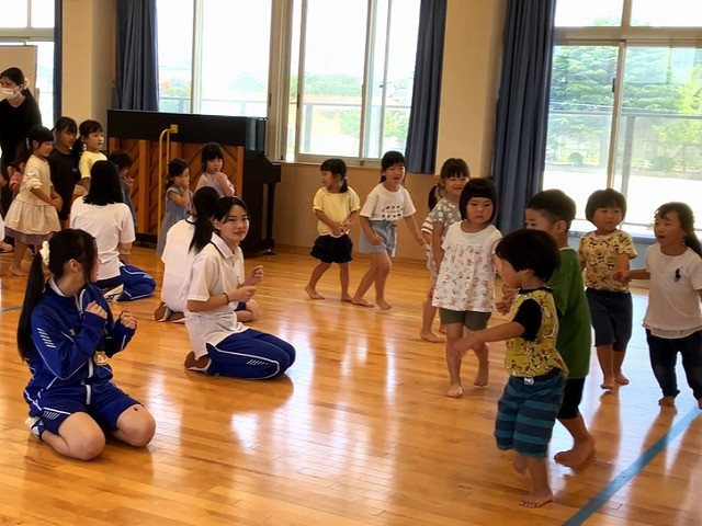 ④