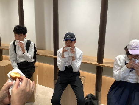 {8695360D-06DF-42F8-9AD2-442BC813E452}