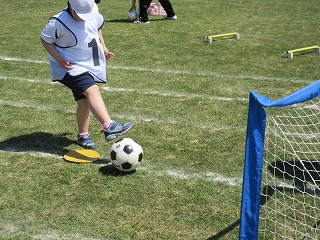 サッカー選手