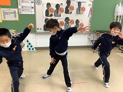 小学部　２年生の様子
