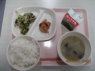 ３月１日