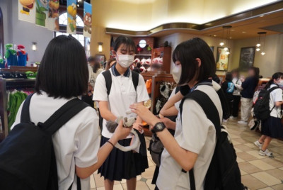 A9AF130A-C942-4056-9341-2433559F3EC3