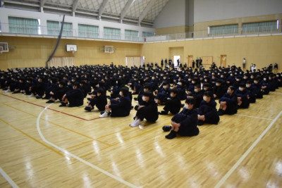 支え合う仲間4