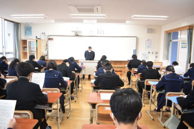 支え合う仲間5