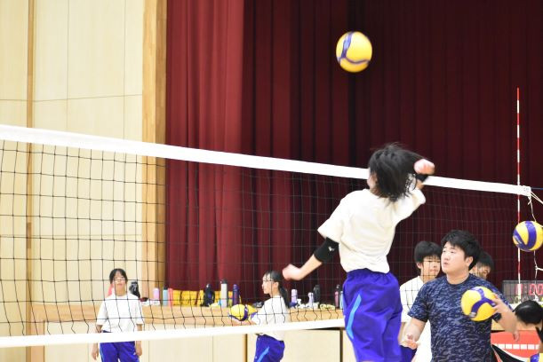 バレー3