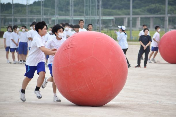 大玉転がし4