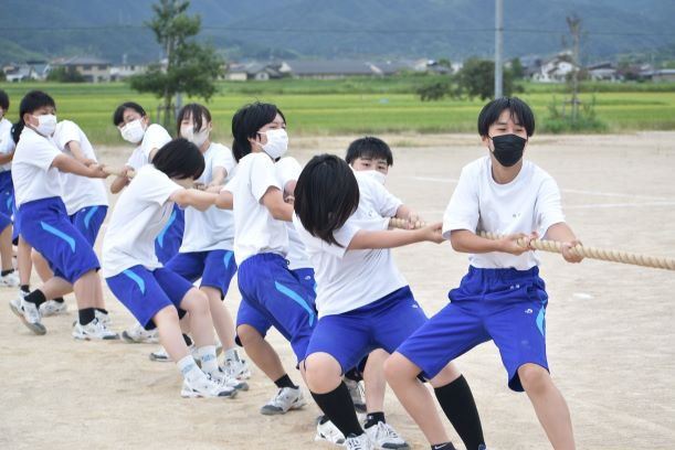 綱引き5