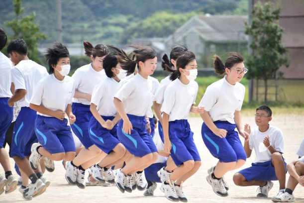 運動会練習3年大縄6