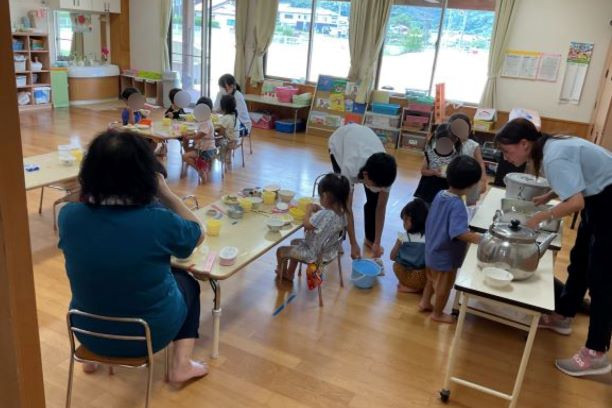 とうごうこども園