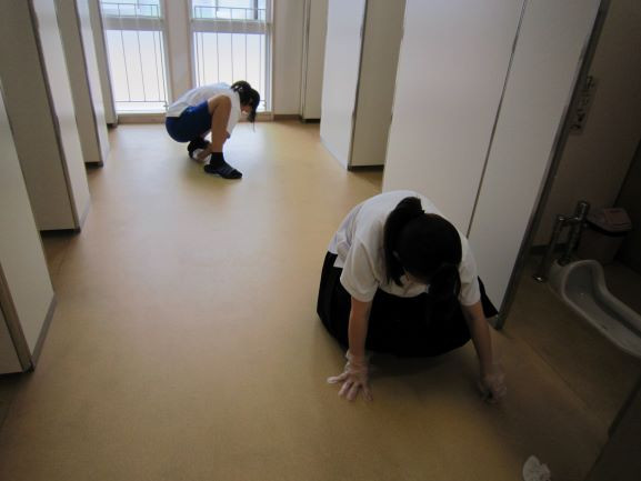 学校での作業