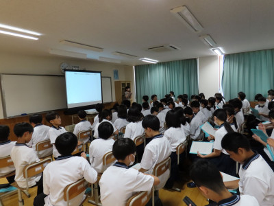 1年生‗デジタル足あと (38)