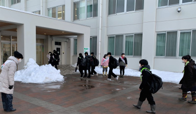 挨拶雪